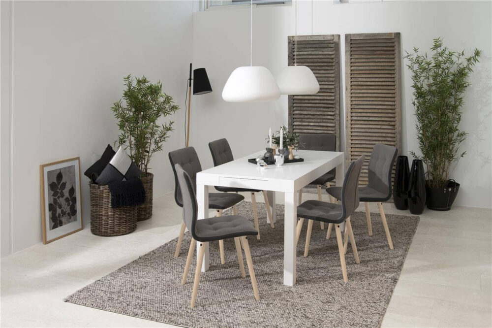Casey Dining Table with Frida Chairs