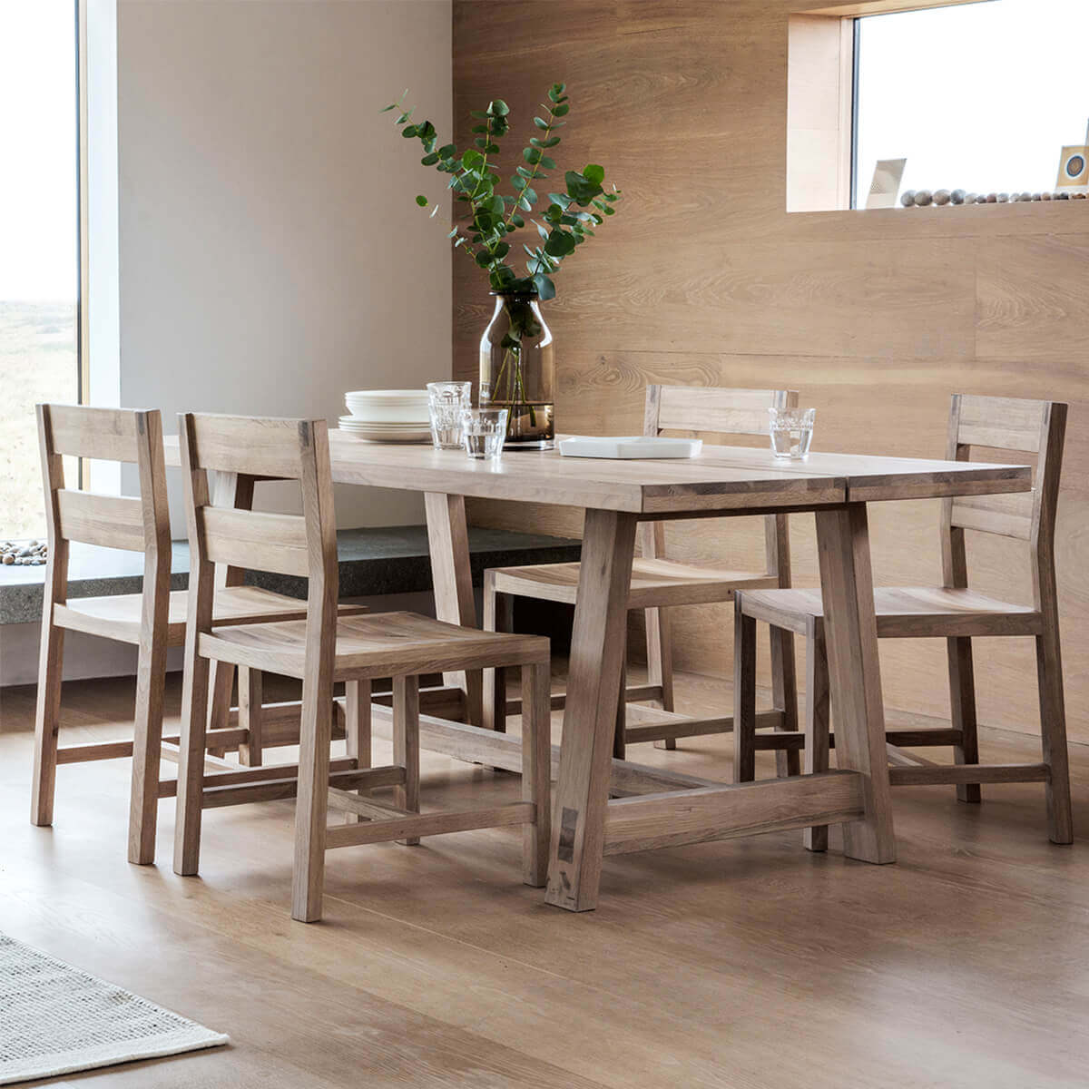 Narrative Solid Oak Plank Dining Set (Dining Set Size: 6 Seat table with 4 chairs and 1 bench)