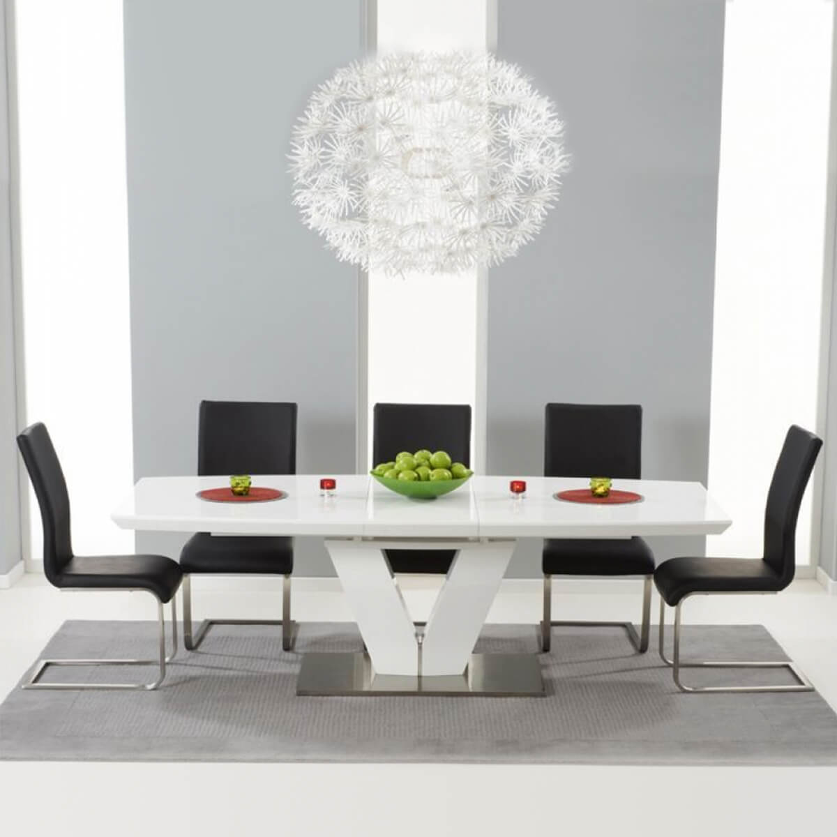 Extendable white gloss dining sales table