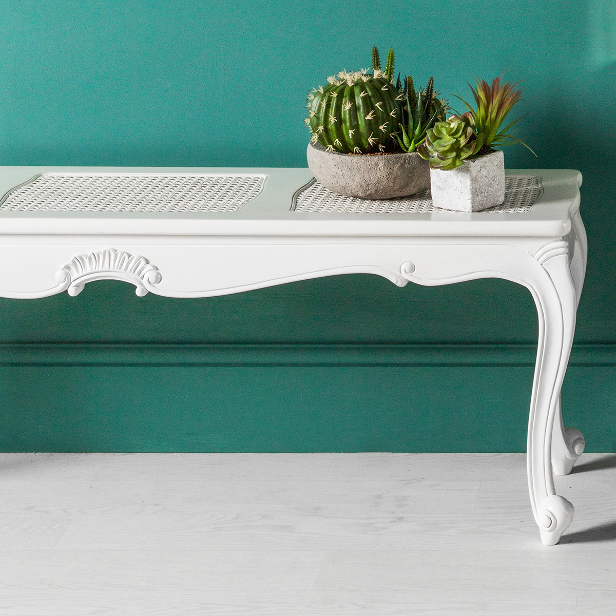 Madeleine Rococo Cane Work Bench (Finish: Chalk)