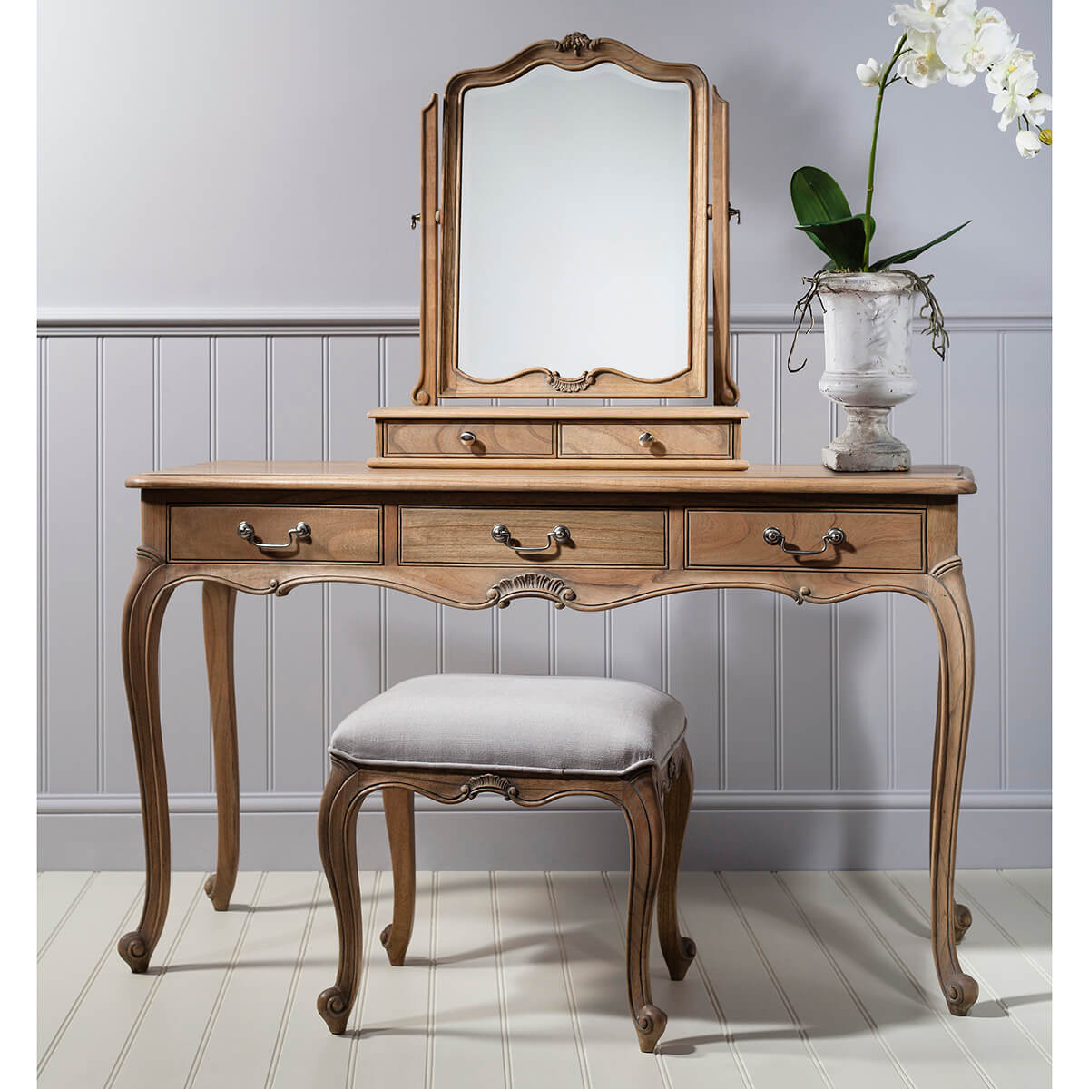 Madeleine Rococo Dressing Table (Finish: Chalk)
